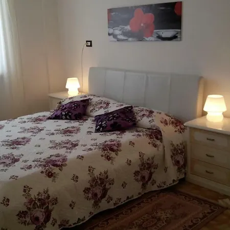 Casa Della Pace Apartment *
